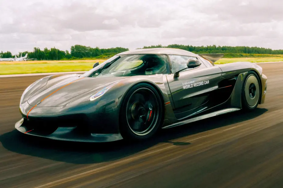 Koenigsegg Jesko Absolut 04