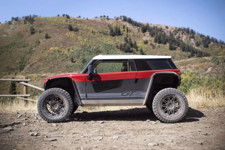 Com 404 cavalos e direção nas 4 rodas, o Vanderhall Brawley GTS é a máquina off-road que você não sabia que existia!
